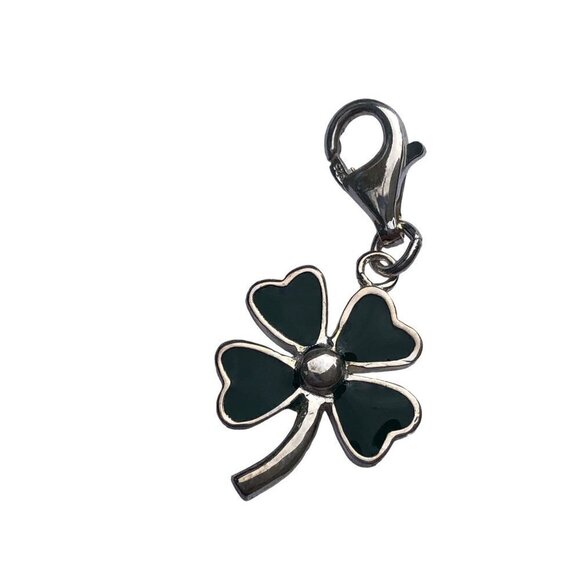 LILLIAN Vernon Sterling Silver Charm Shamrock Clover Enamel Green 925 New - Picture 1 of 5
